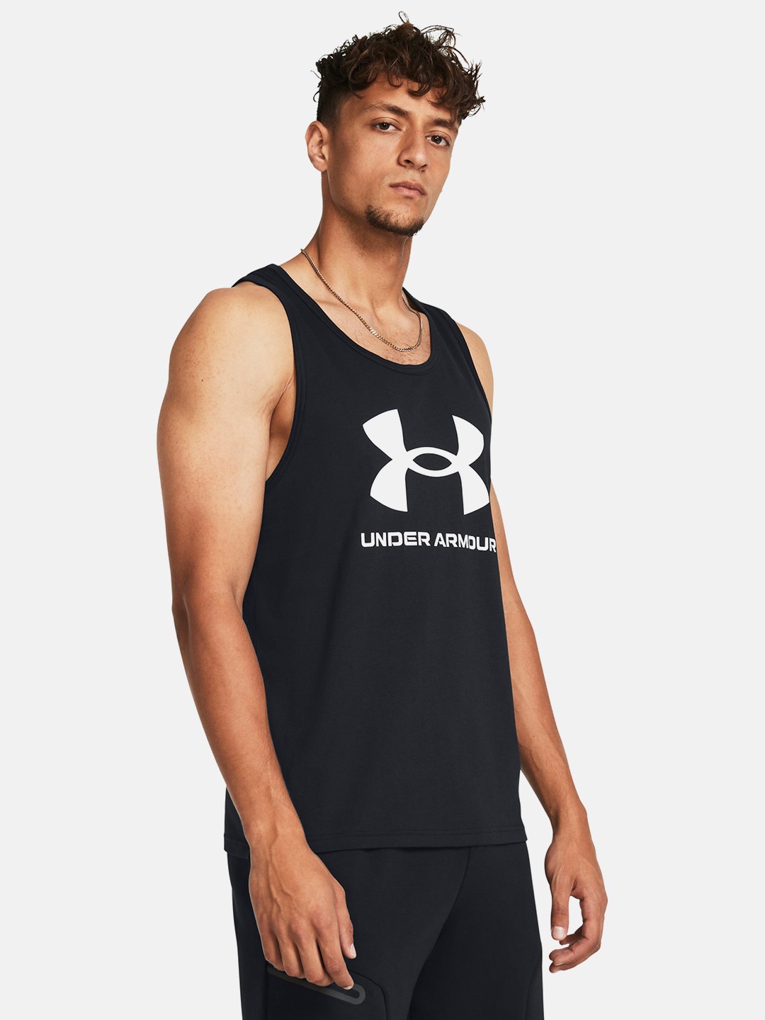 

UNDER ARMOUR Sportstyle Logo Tank T-shirt, Black
