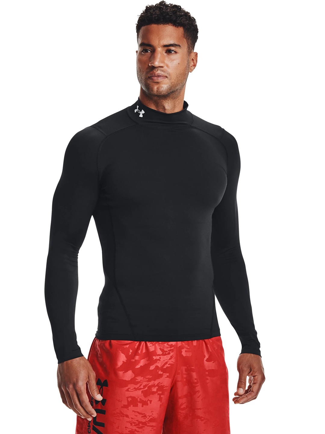 

UNDER ARMOUR High Neck Slim Fit T-shirt, Black