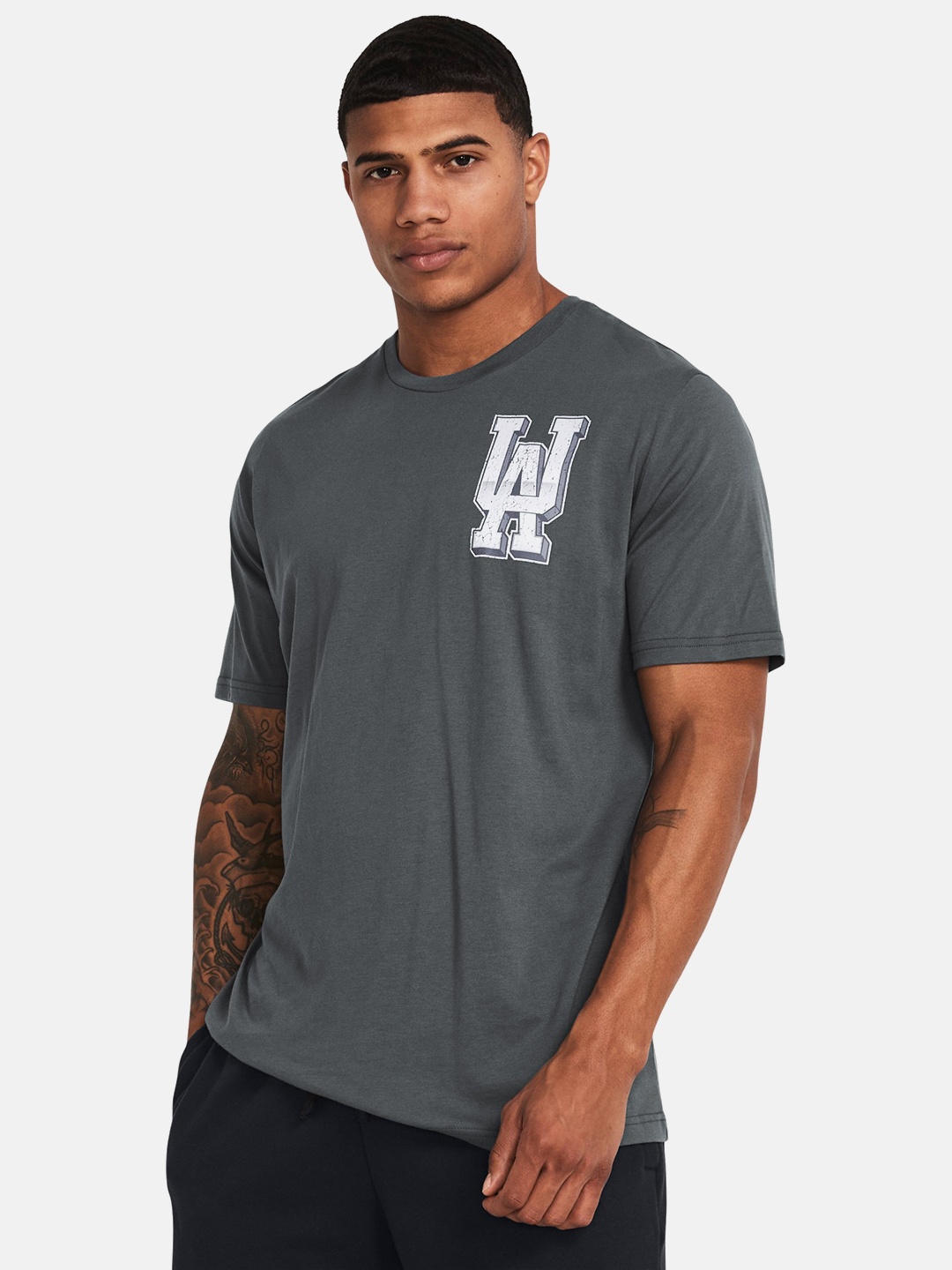 

UNDER ARMOUR Chrome Short Sleeve T-shirt, Grey