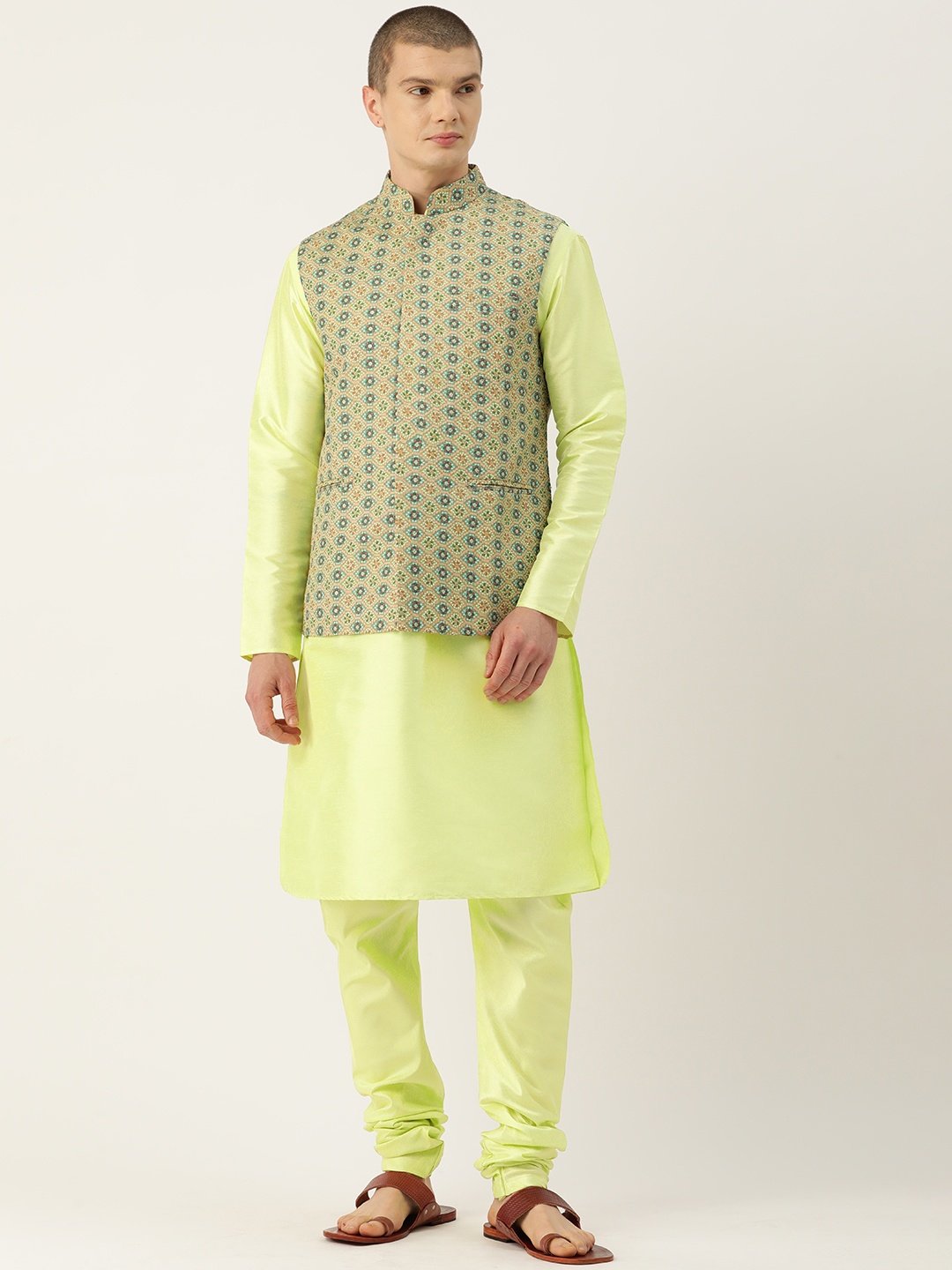 

Simaaya Men Kurta with Churidar & Nehru Jacket, Lime green