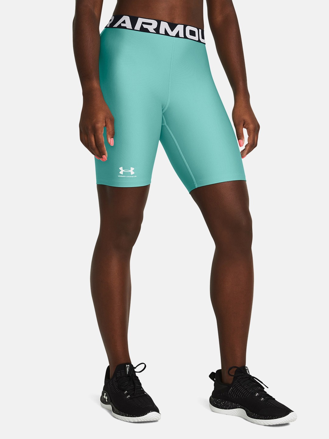 

UNDER ARMOUR Women Slim Fit Training Heatgear Authentics 8in Shorts, Sea green