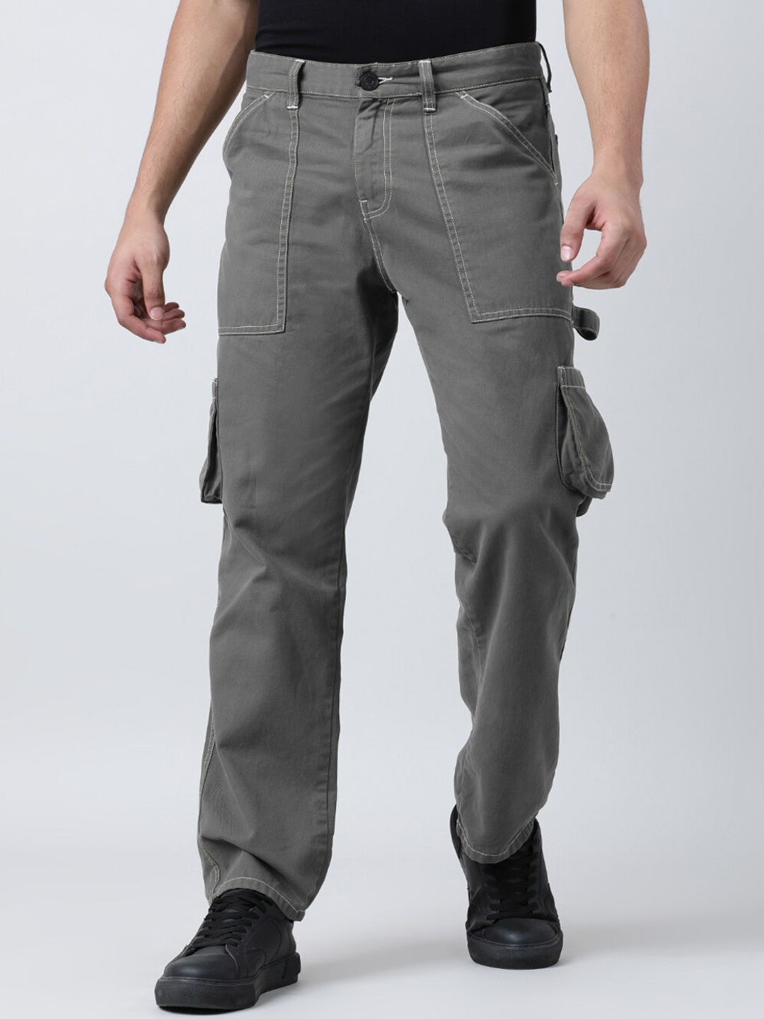 

Bene Kleed Men Straight Fit Carpenter Style Cargo Trouser, Grey