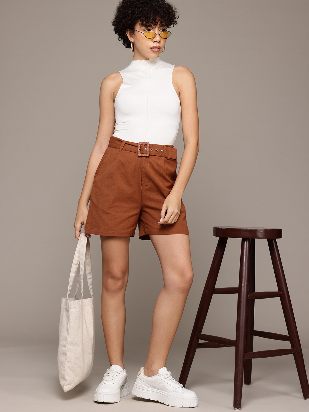 

The Roadster Lifestyle Co. Women Belted Shorts, Rust