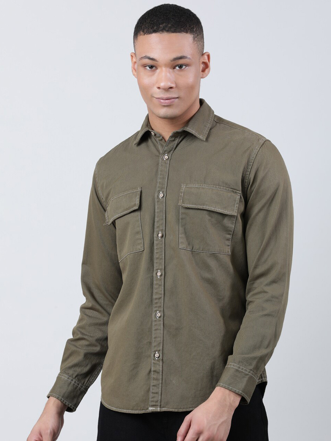 

Bene Kleed Men Over Dyed contrast Stitch Shaket, Olive