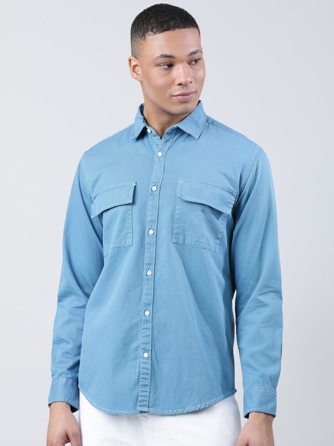 

Bene Kleed Men Over Dyed Contrast Stitch Shacket, Blue