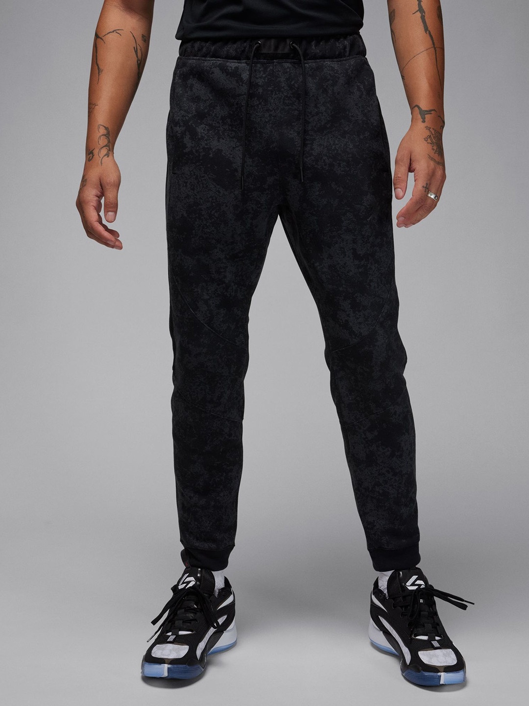 

Nike Jordan Men Printed Slim-Fit Dri-Fit Sport Air Fleece Joggers, Black