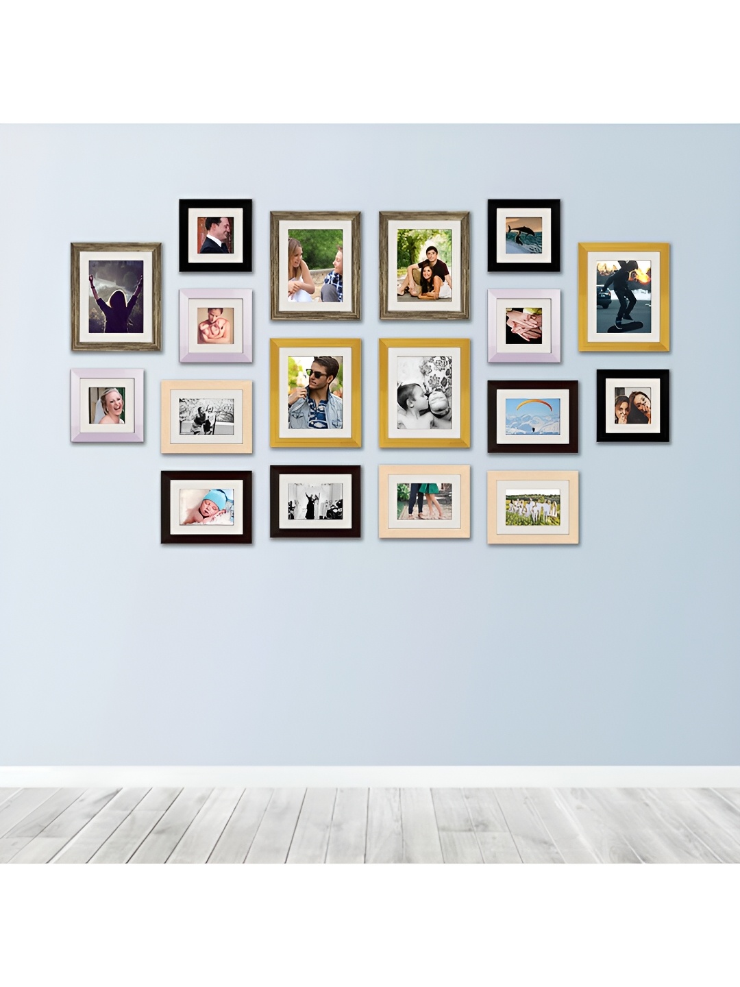 

ArtzFolio Black & White 18Pcs Wooden Wall Photo Frames