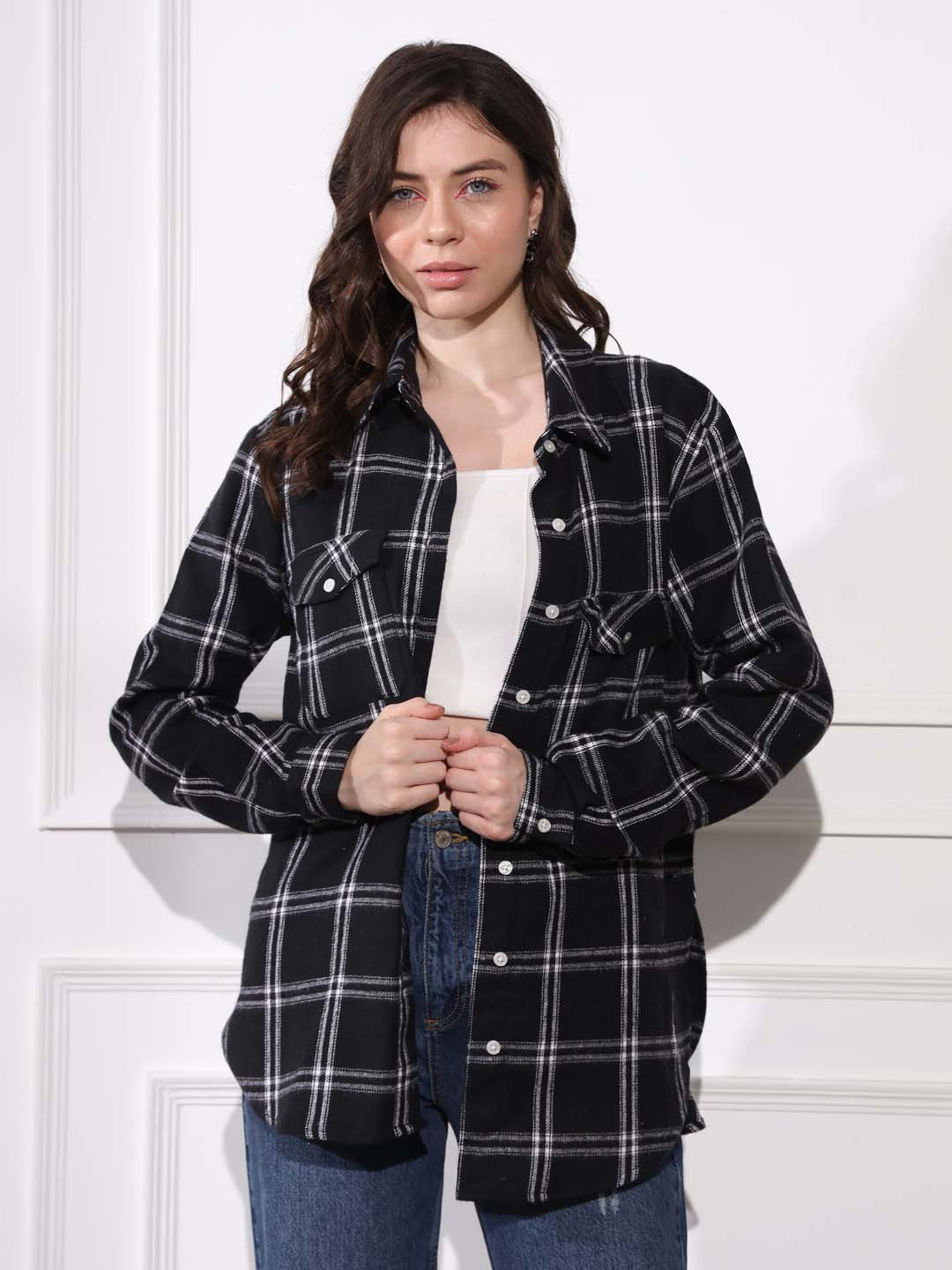 

BELAVINE Spread Collar Tartan Checked Oversized Casual Shirt, Black