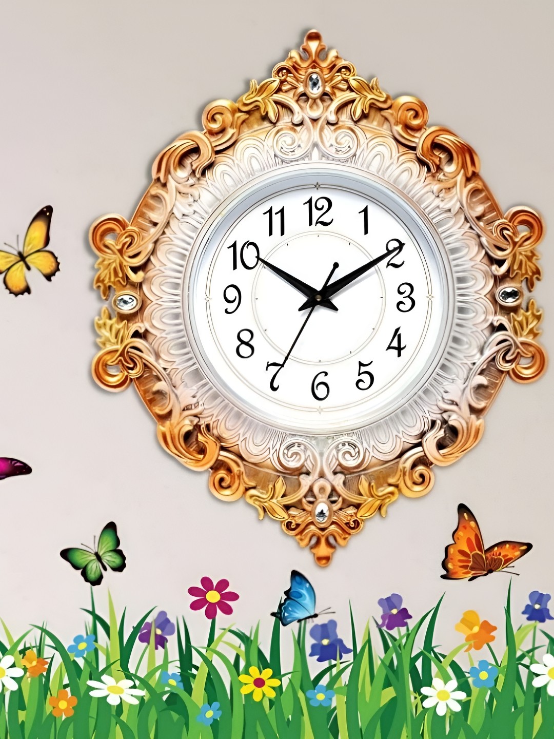 

Attractionz Silver Toned & Brown Round Analogue Contemporary Wall Clock