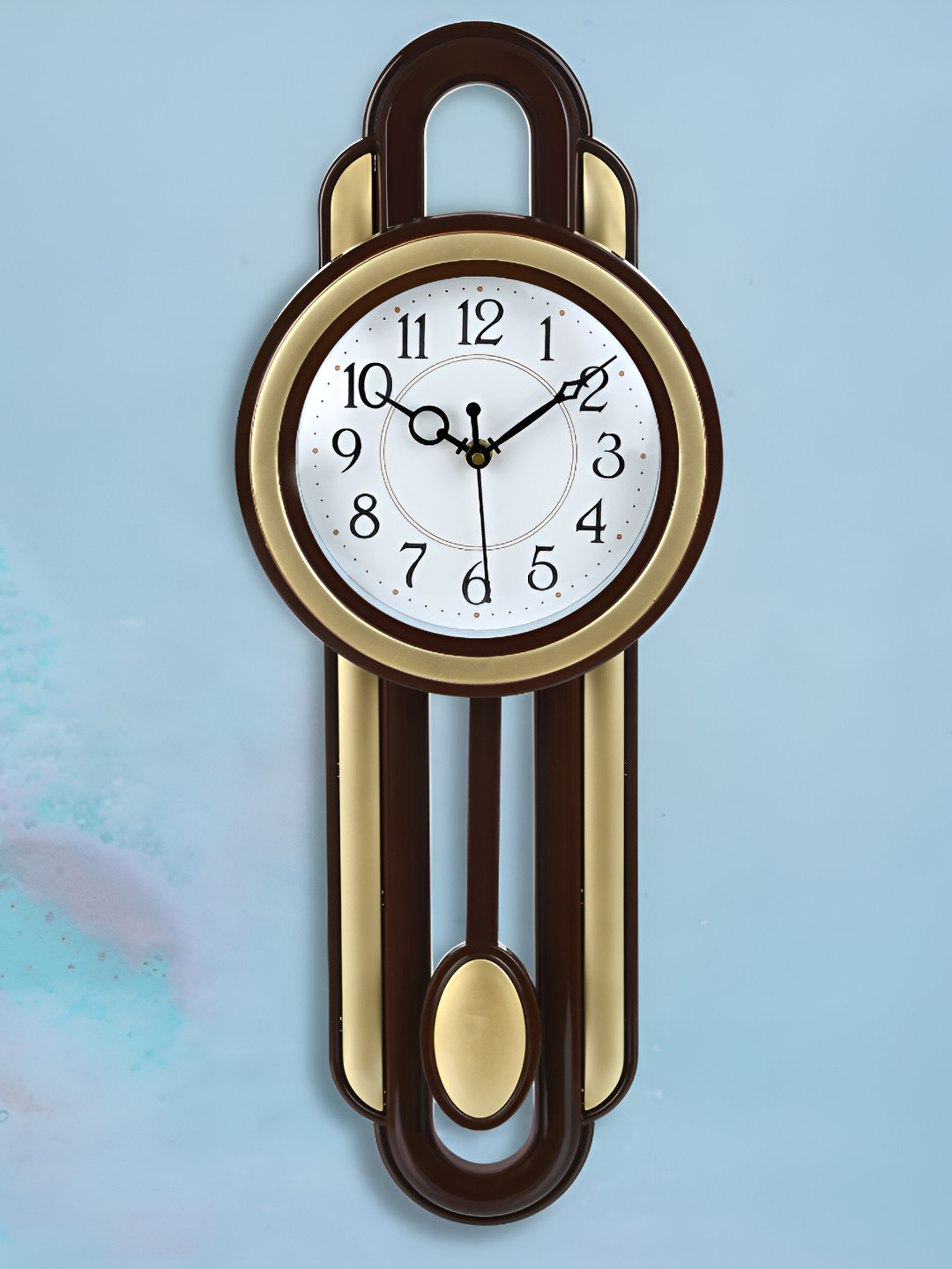 

Attractionz Gold-Toned & Brown Textured Round Analogue Pendulum Contemporary Wall Clock