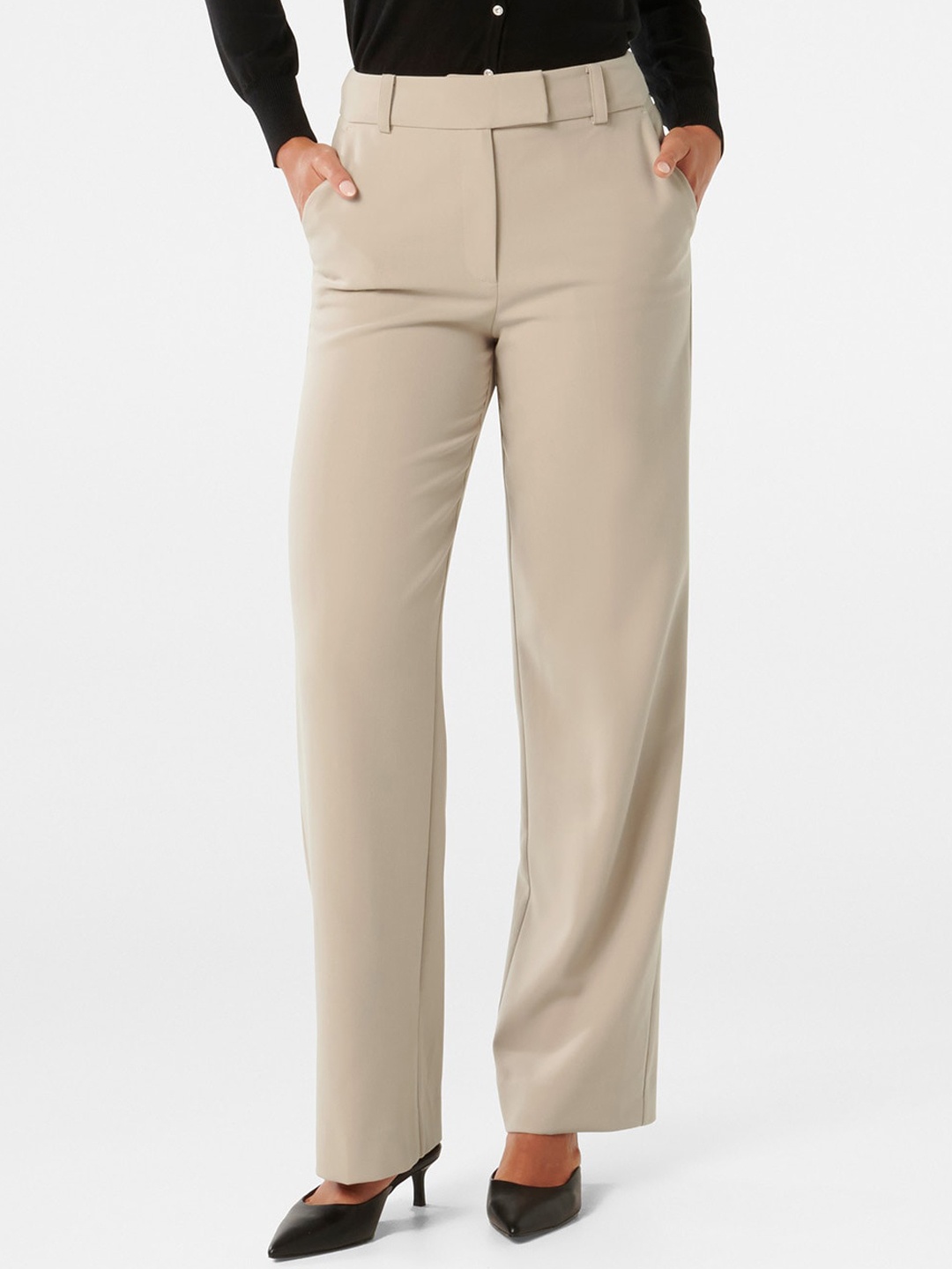 

Forever New Women Relaxed Straight Leg Straight Fit High-Rise Trousers, Beige