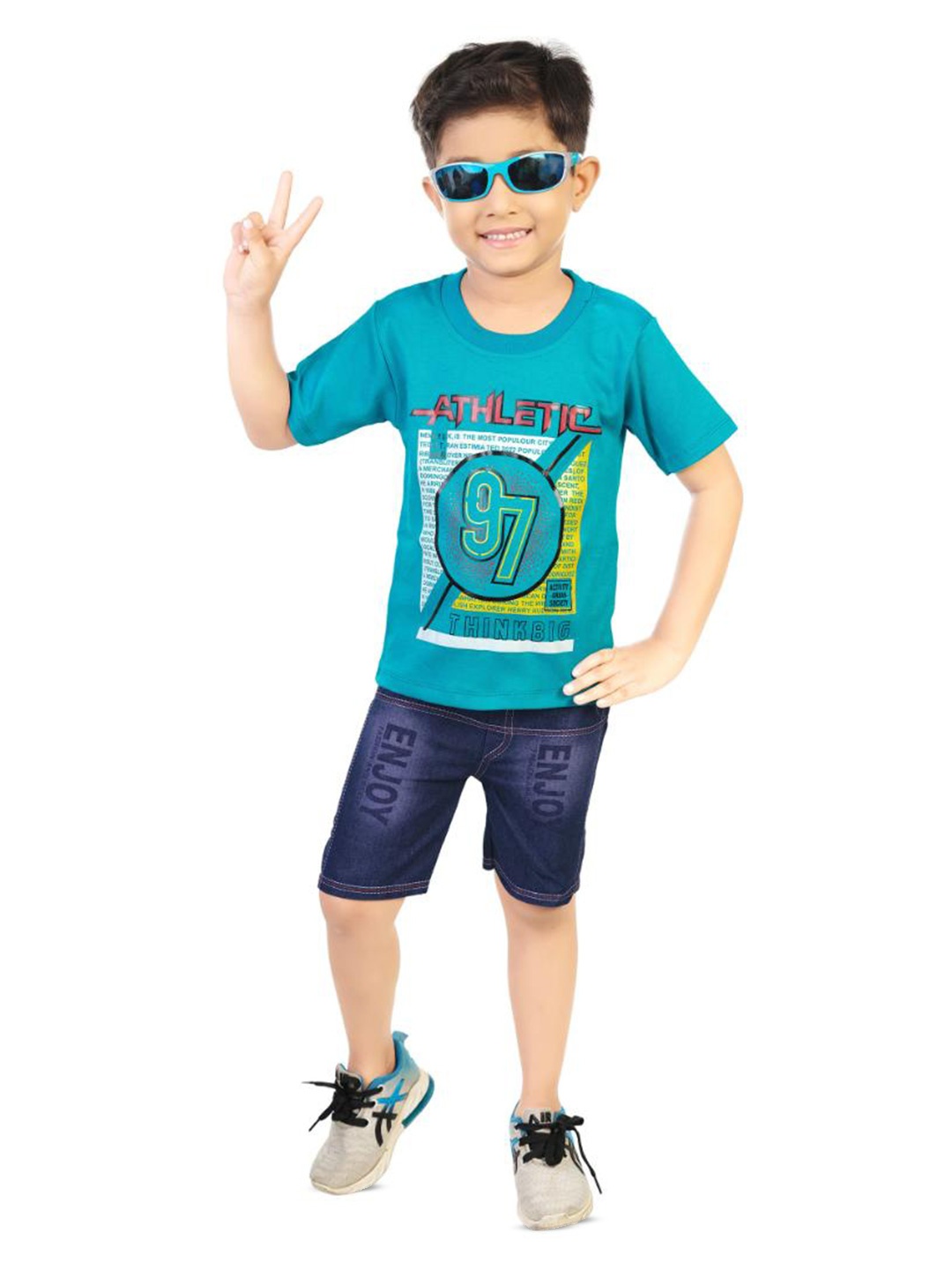 

BAESD Boys Printed T-shirt With Shorts, Green