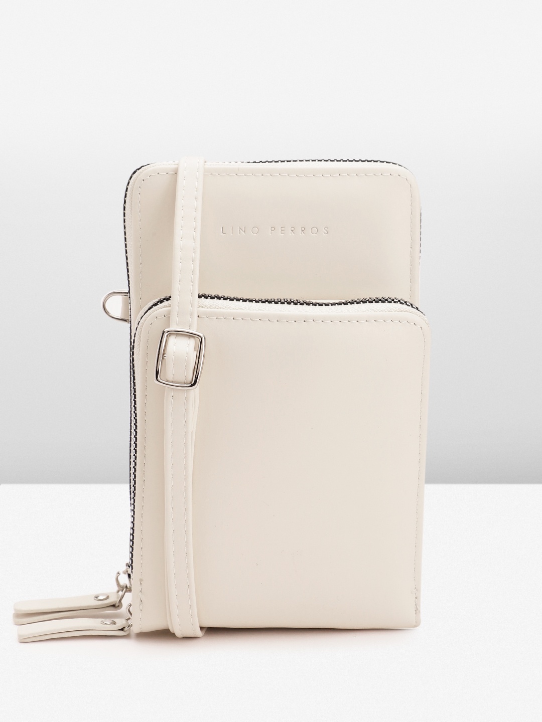

Lino Perros Brand Logo Detail Mobile Pouch, White