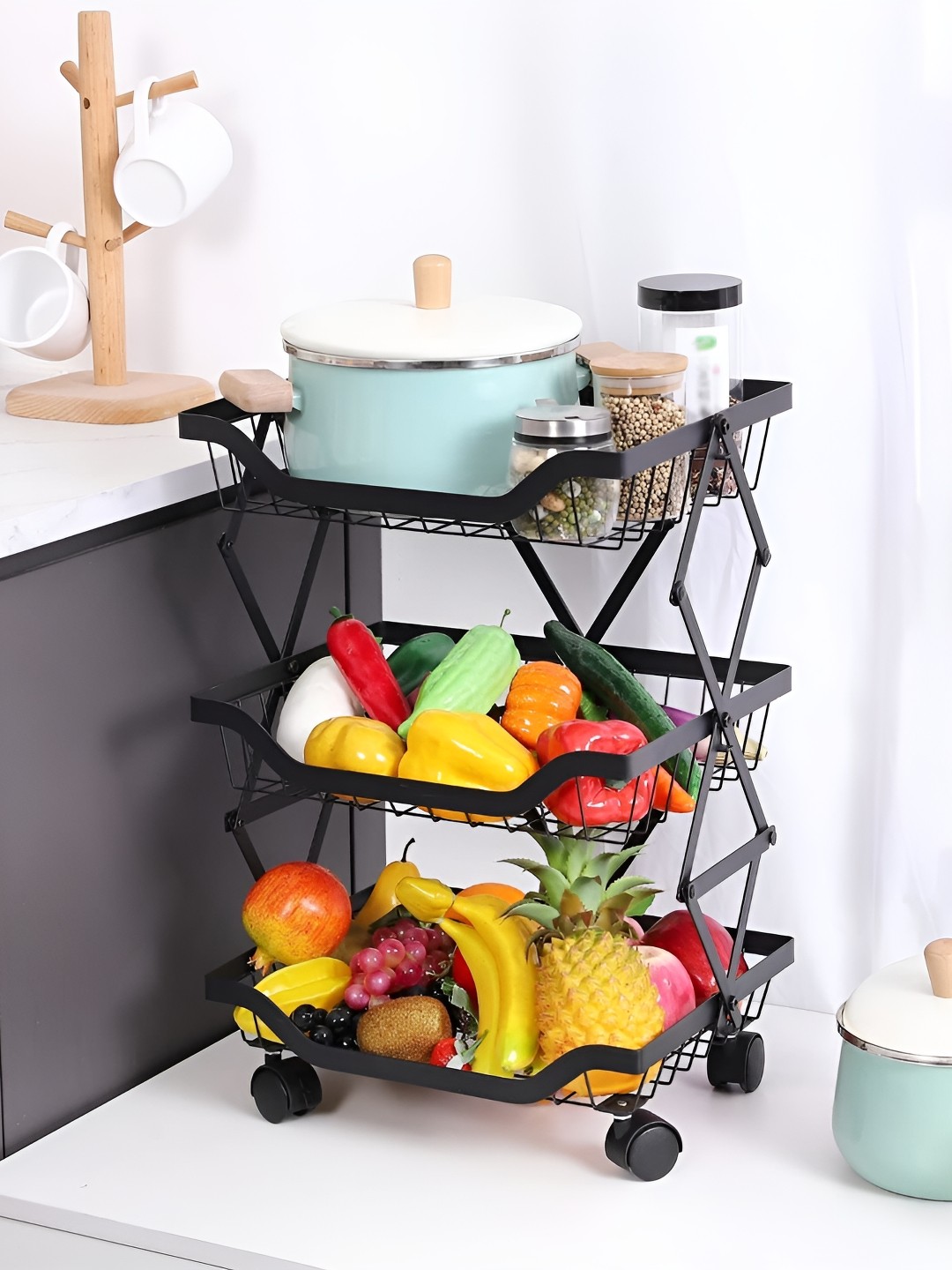 

USHA SHRIRAM Black Metal Fruit and Vegetable Basket