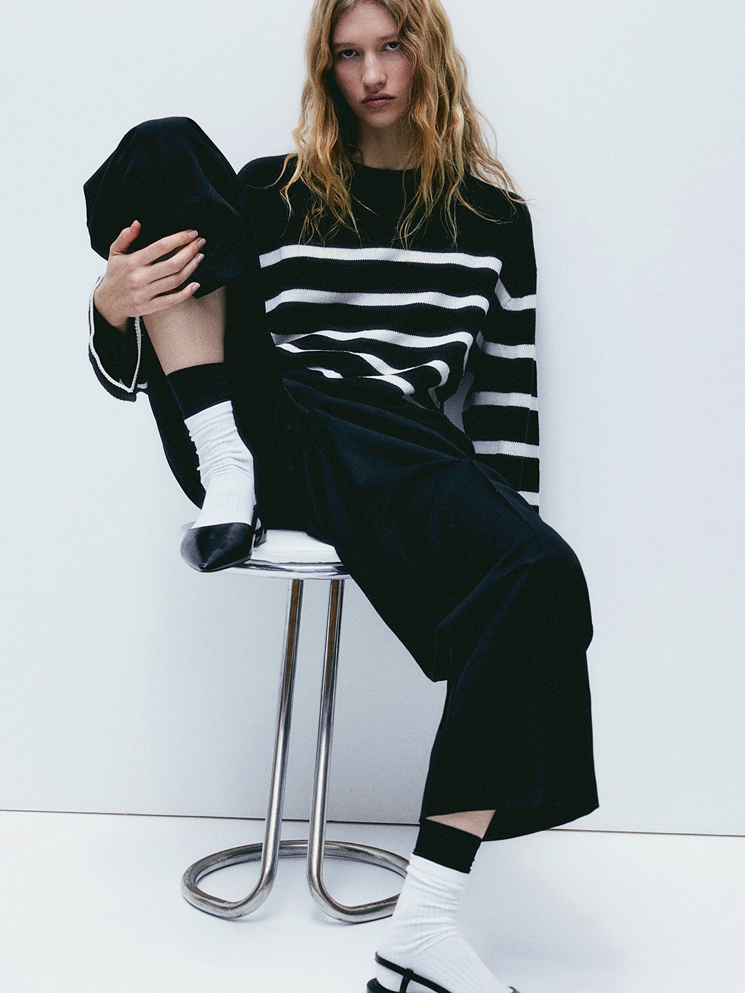 

H&M Women Acrylic Jumper, Black