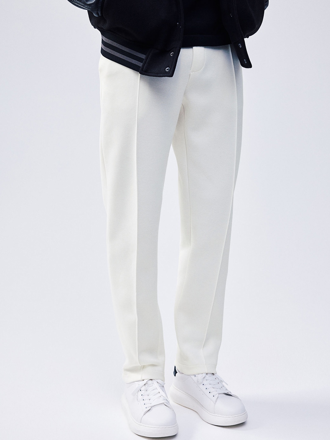 

H&M Men Slim-Fit Tailored Joggers, White