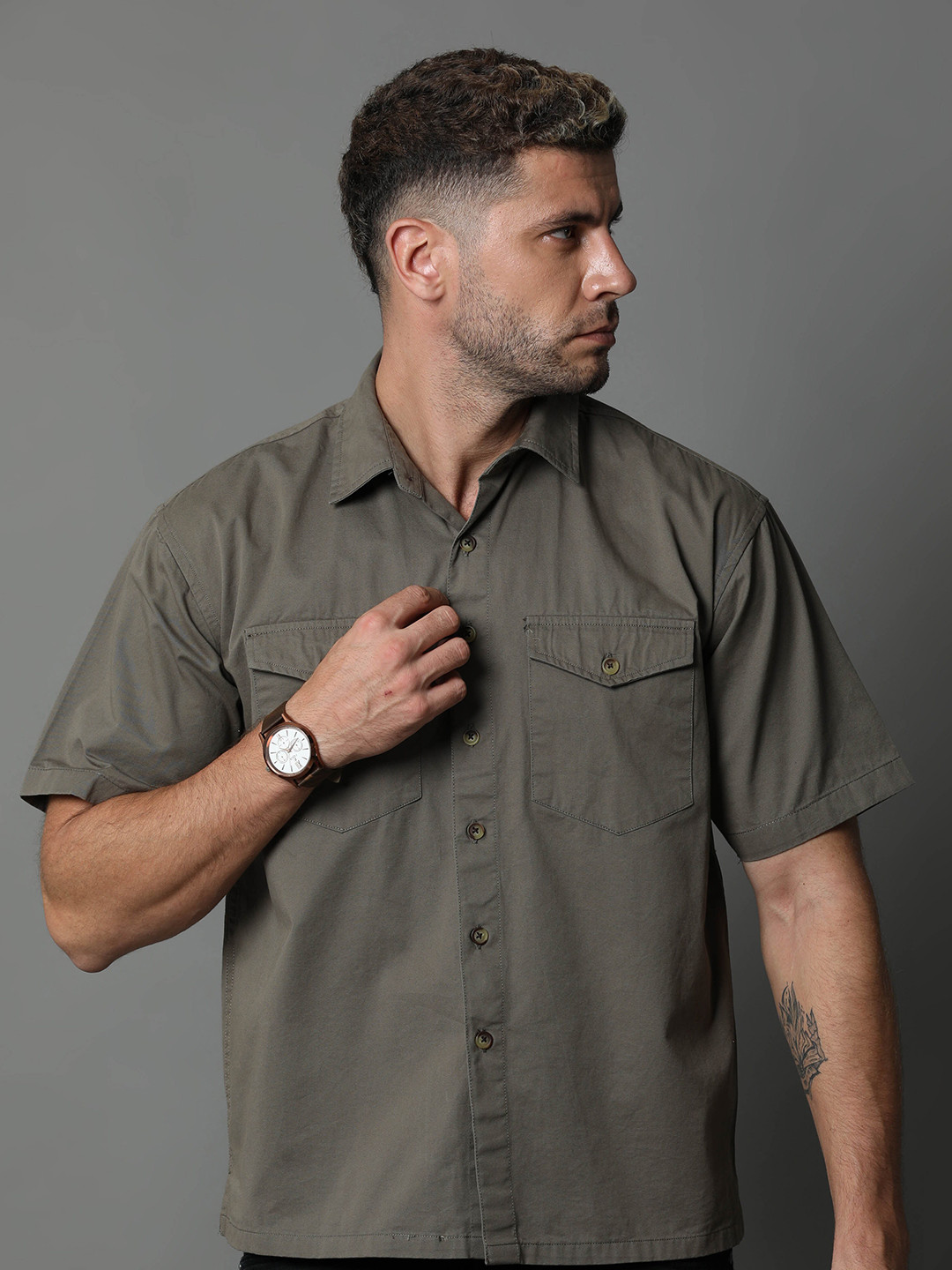 

Skewdeck Men Comfort Spread Collar Cotton Shirt, Olive