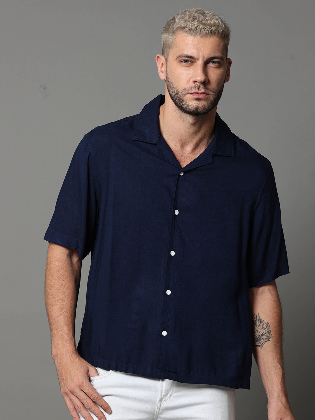 

Skewdeck Comfort Spread Collar Cotton Casual Shirt, Navy blue