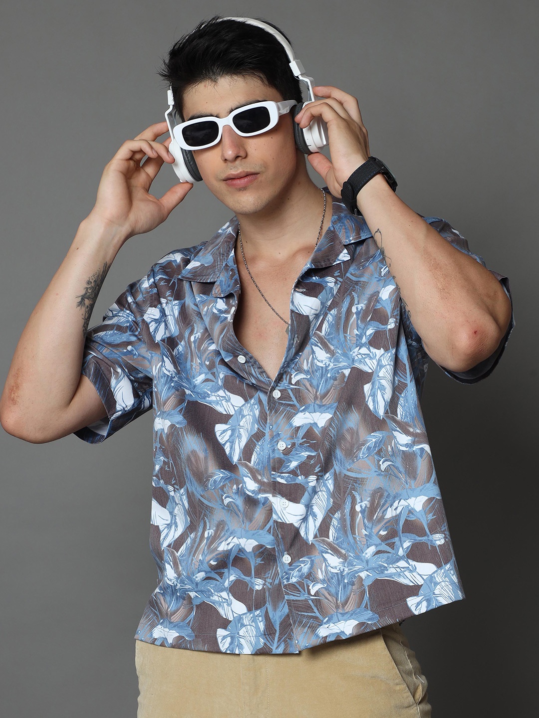 

Skewdeck Men Comfort Floral Opaque Printed Casual Shirt, Multi