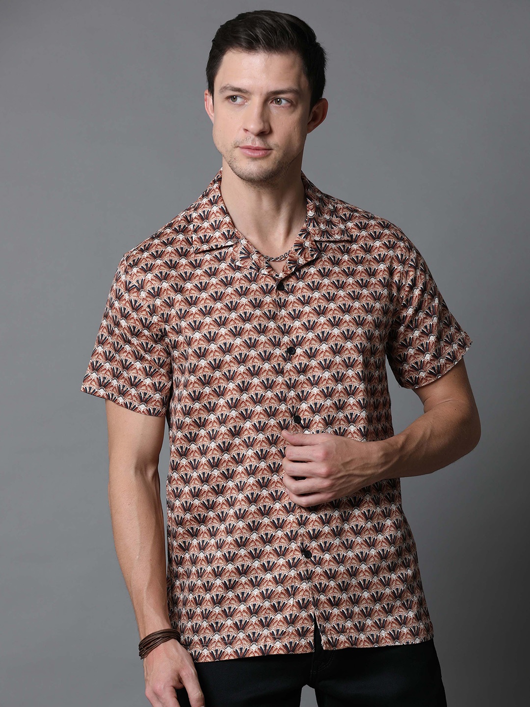 

Skewdeck Comfort Geometric Printed Cuban Collar Cotton Casual Shirt, Brown