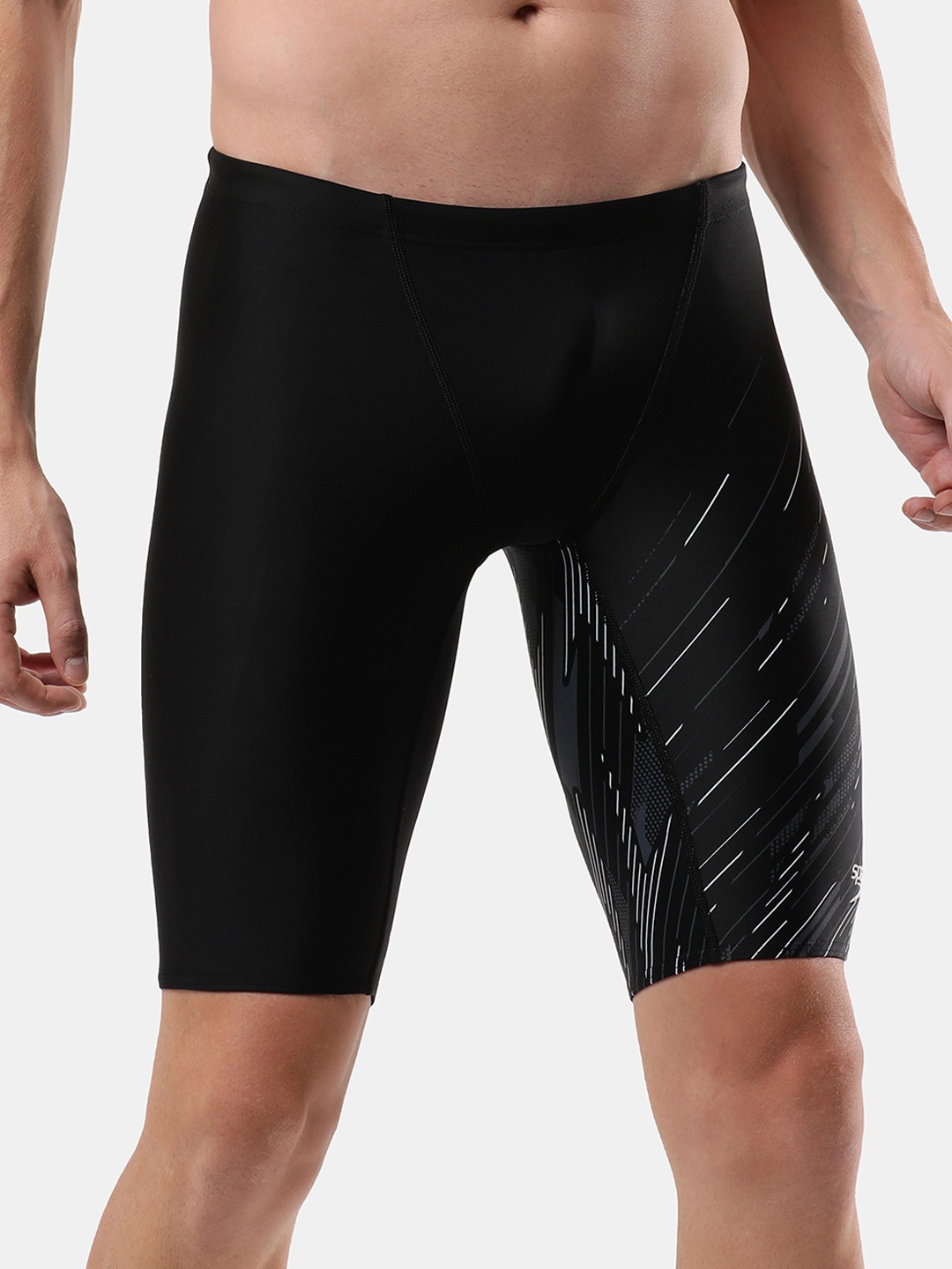 

Speedo Men Endurance 10 Hyperboom V Cut Jammer, Black