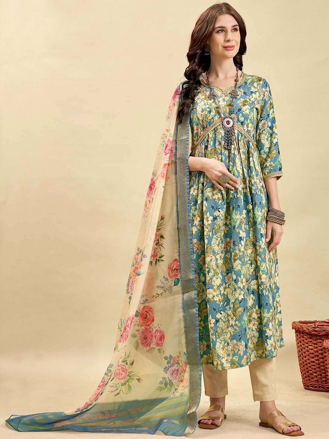 

Anouk Floral Printed Empire Kurta with Trousers & Dupatta, Blue