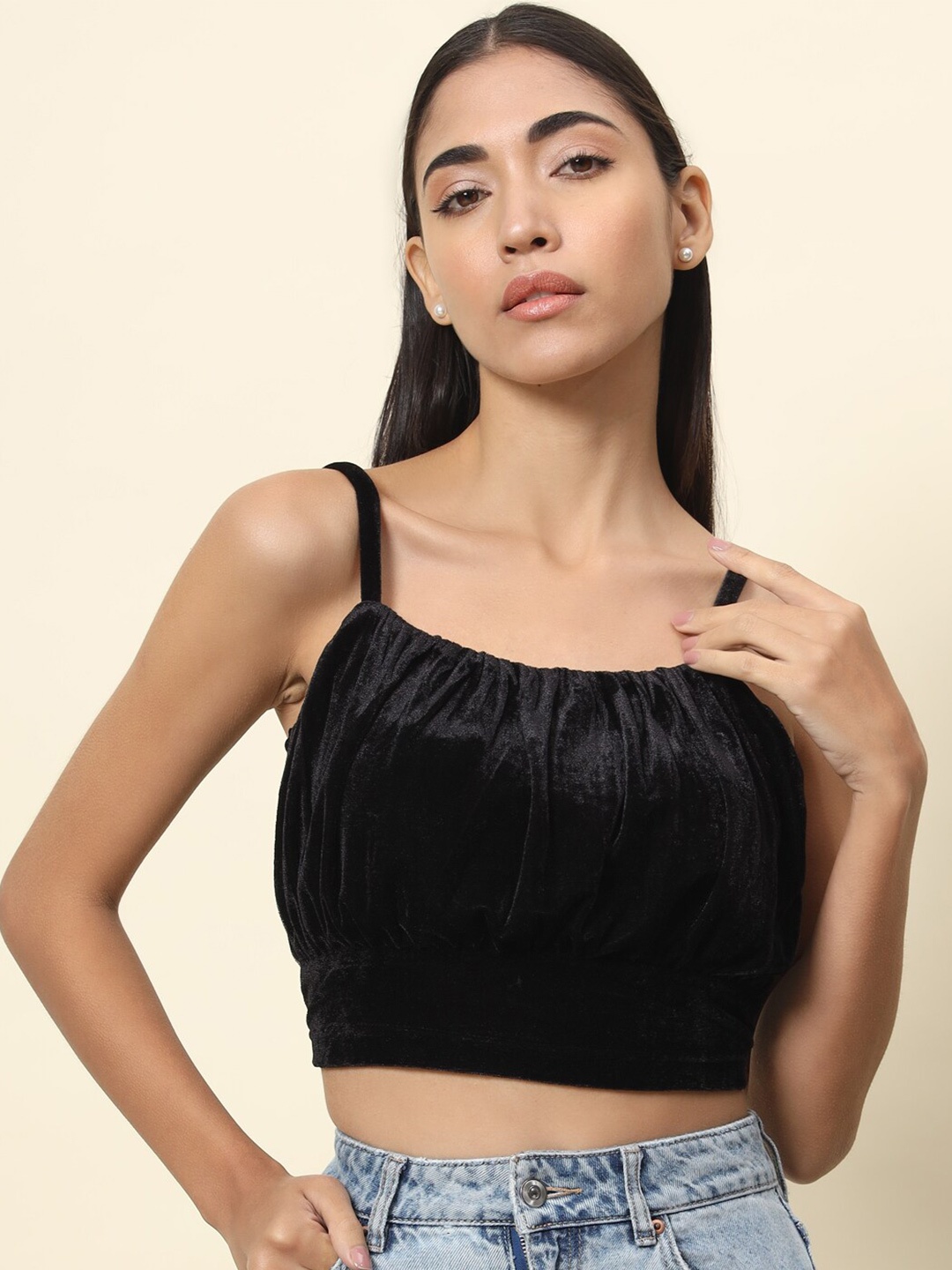 

Trend Arrest Velvet Blouson Shoulder Straps Crop Top, Black