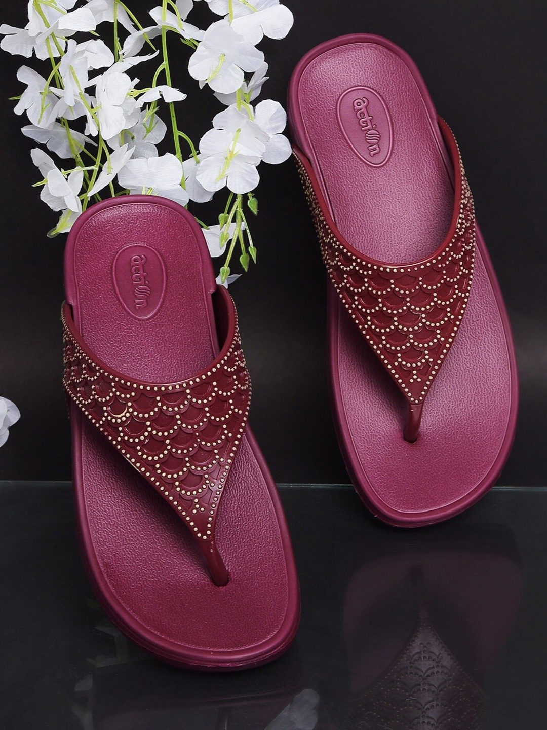 

Action Plus Women Self Design Thong Flip-Flops, Maroon