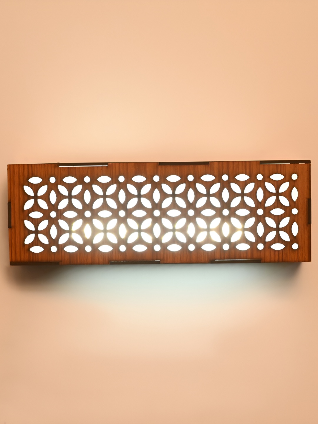 

Afast Brown Square Shaped Textured Wooden Wall Lamp