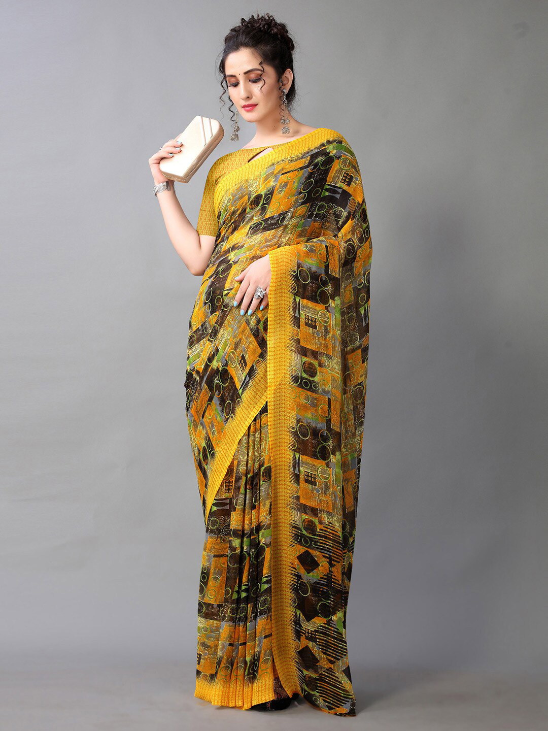 

HRITIKA Geometric Printed Saree, Yellow