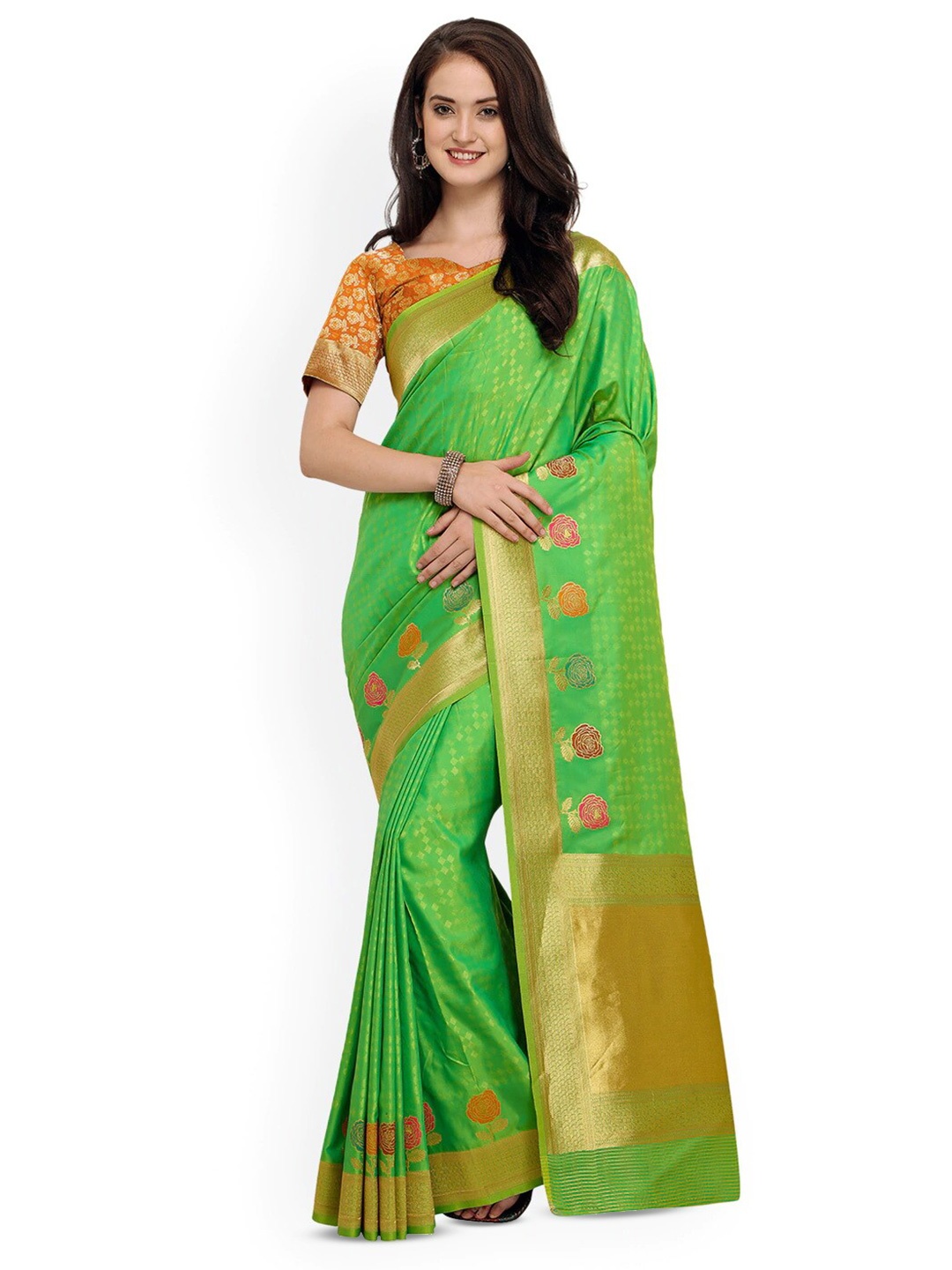 

HRITIKA Woven Design Zari Silk Blend Saree, Green