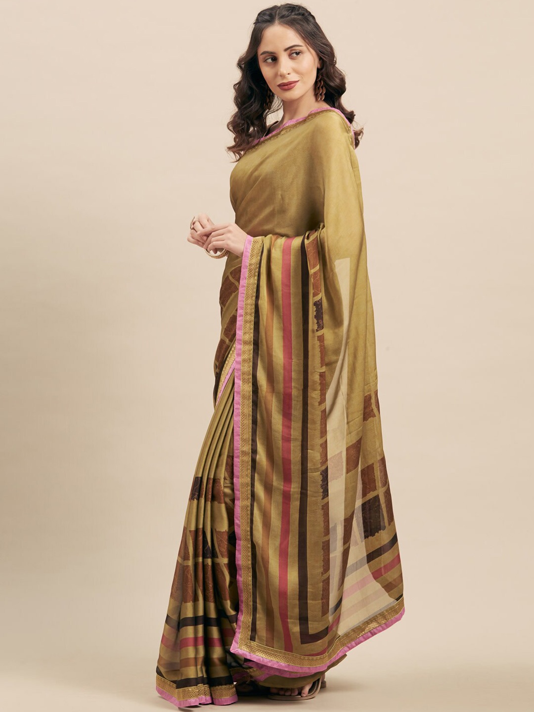 

HRITIKA Abstract Printed Georgette Saree, Green