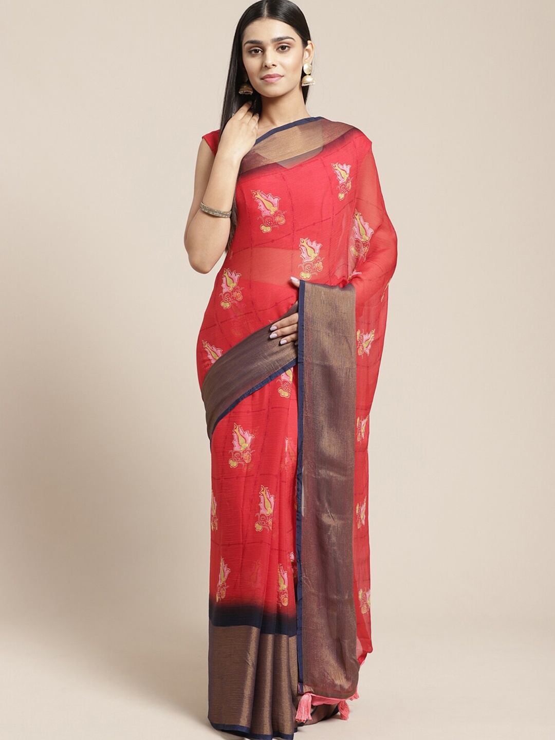 

HRITIKA Floral Printed Saree With Blouse Piece, Red
