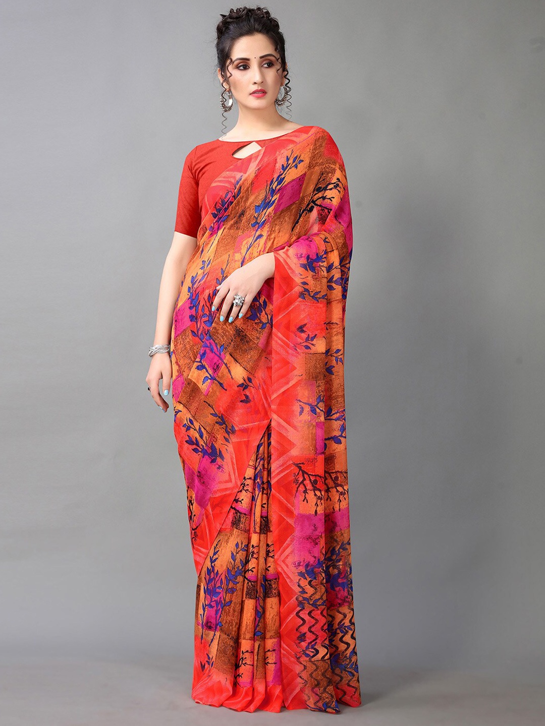 

HRITIKA Floral Printed Saree With Blouse Piece, Red