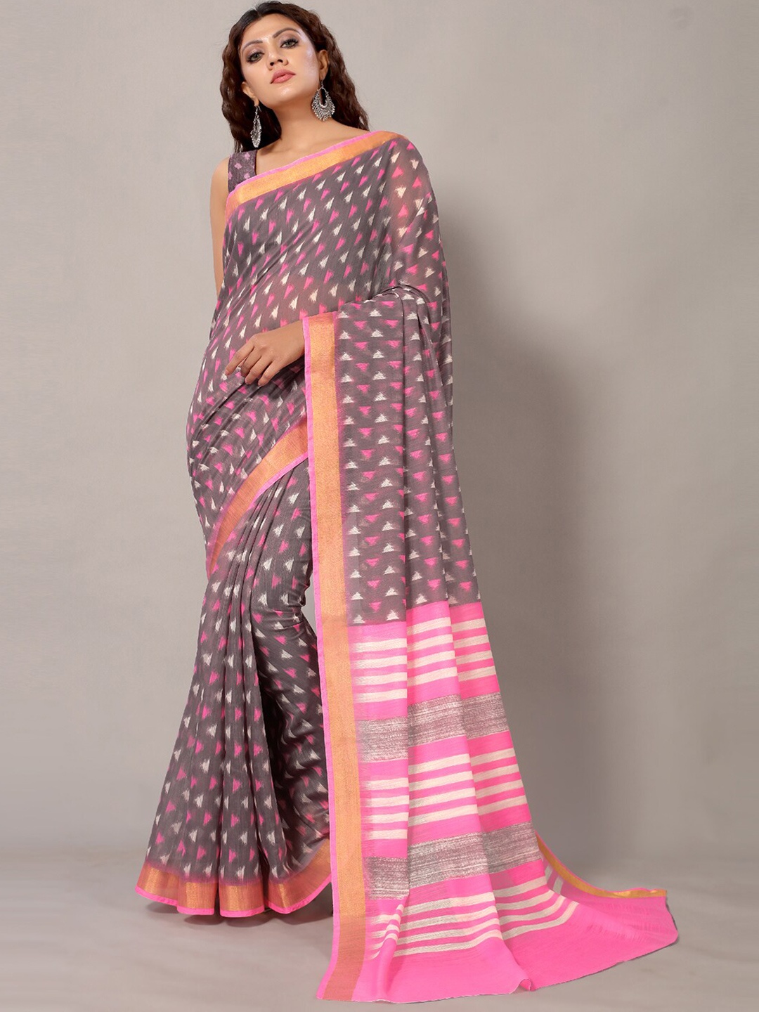

HRITIKA Geometric Printed Zari Saree, Grey