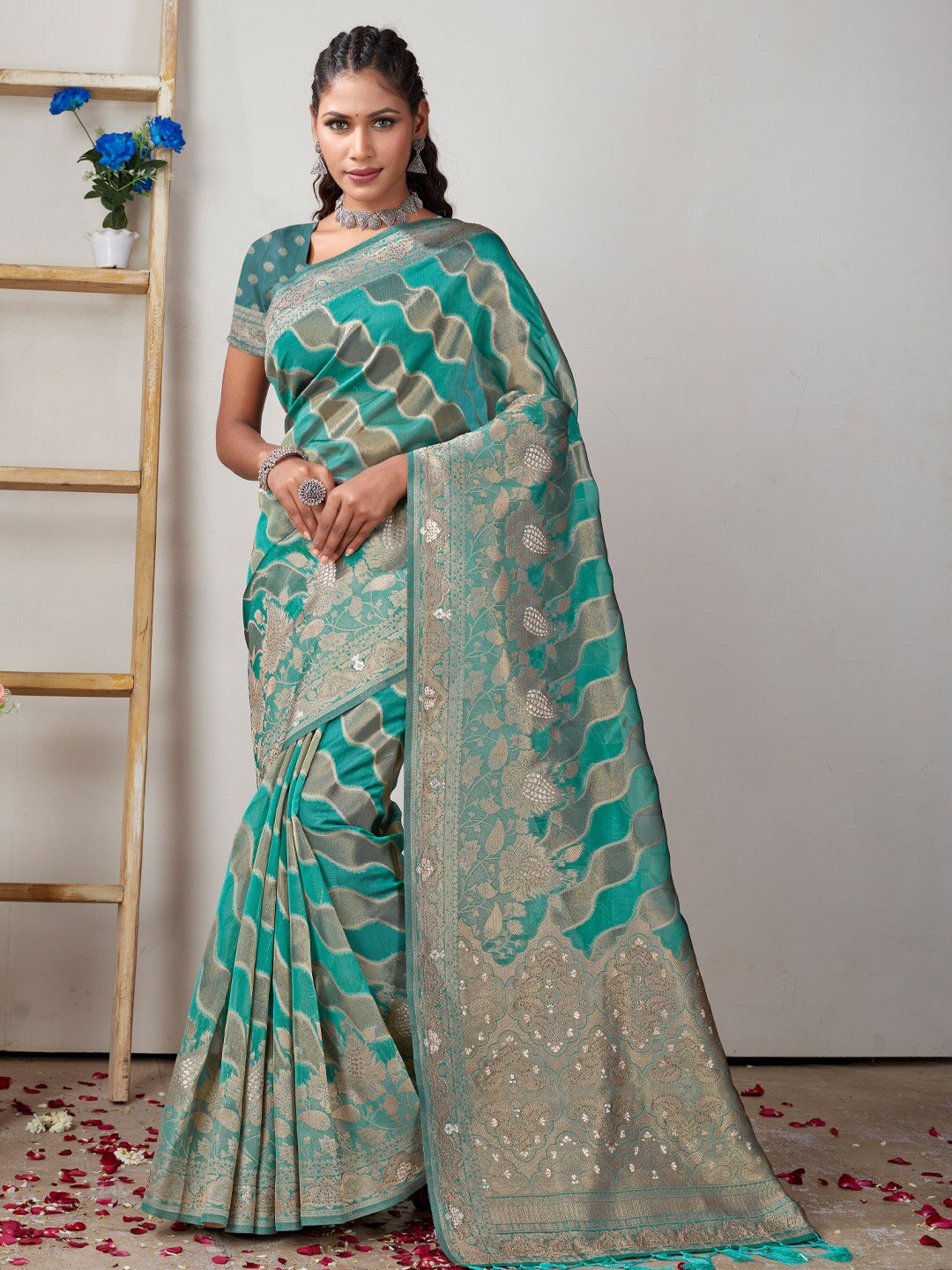 

Mitera Ethnic Woven Design Zari Organza Saree With Tassels, Sea green