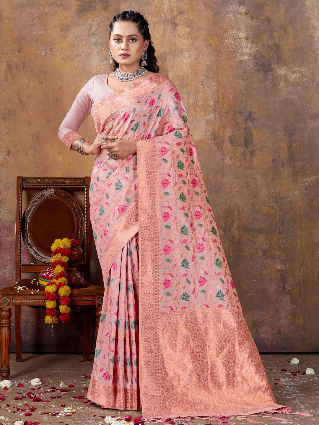 

Mitera Floral Woven Design Zari Saree, Pink