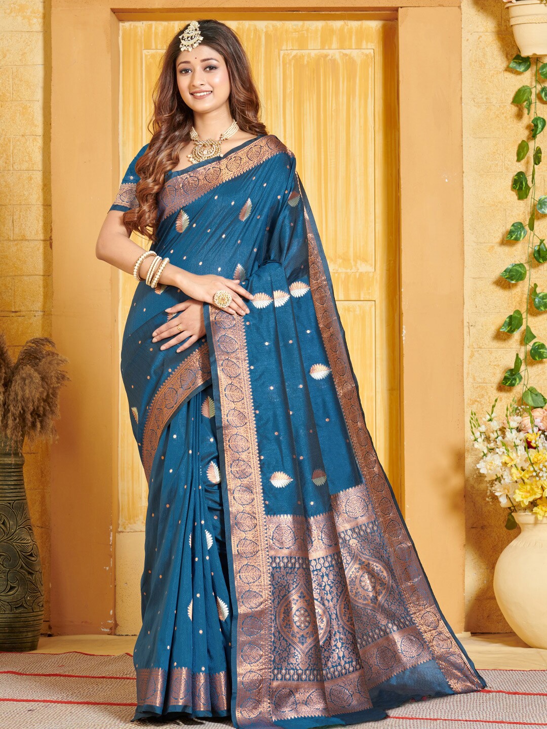 Mitera Ethnic Motif Woven Design Banarasi Zari Saree, Navy blue