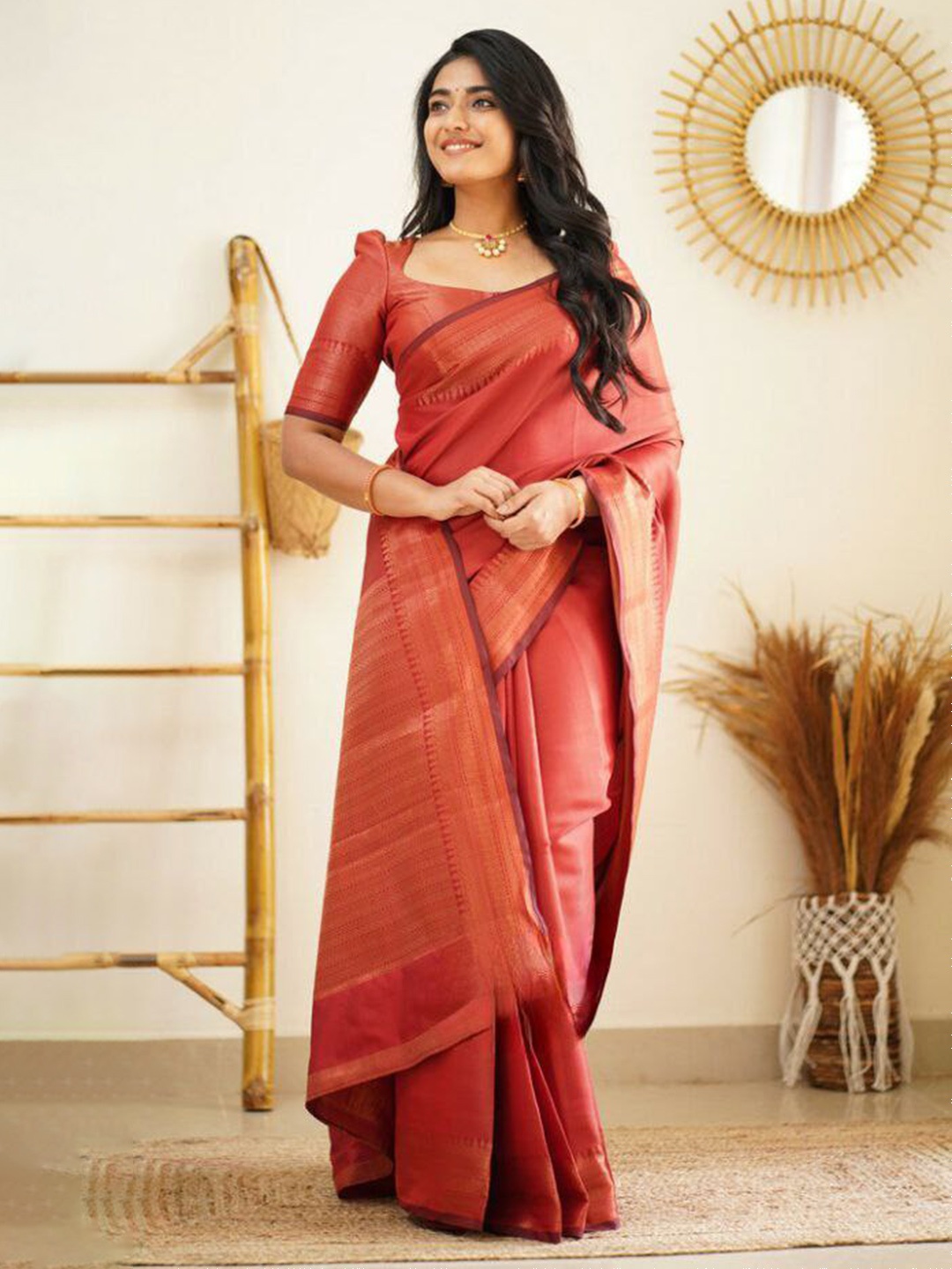 

HANDSEL Zari Pure Silk Banarasi Saree, Red