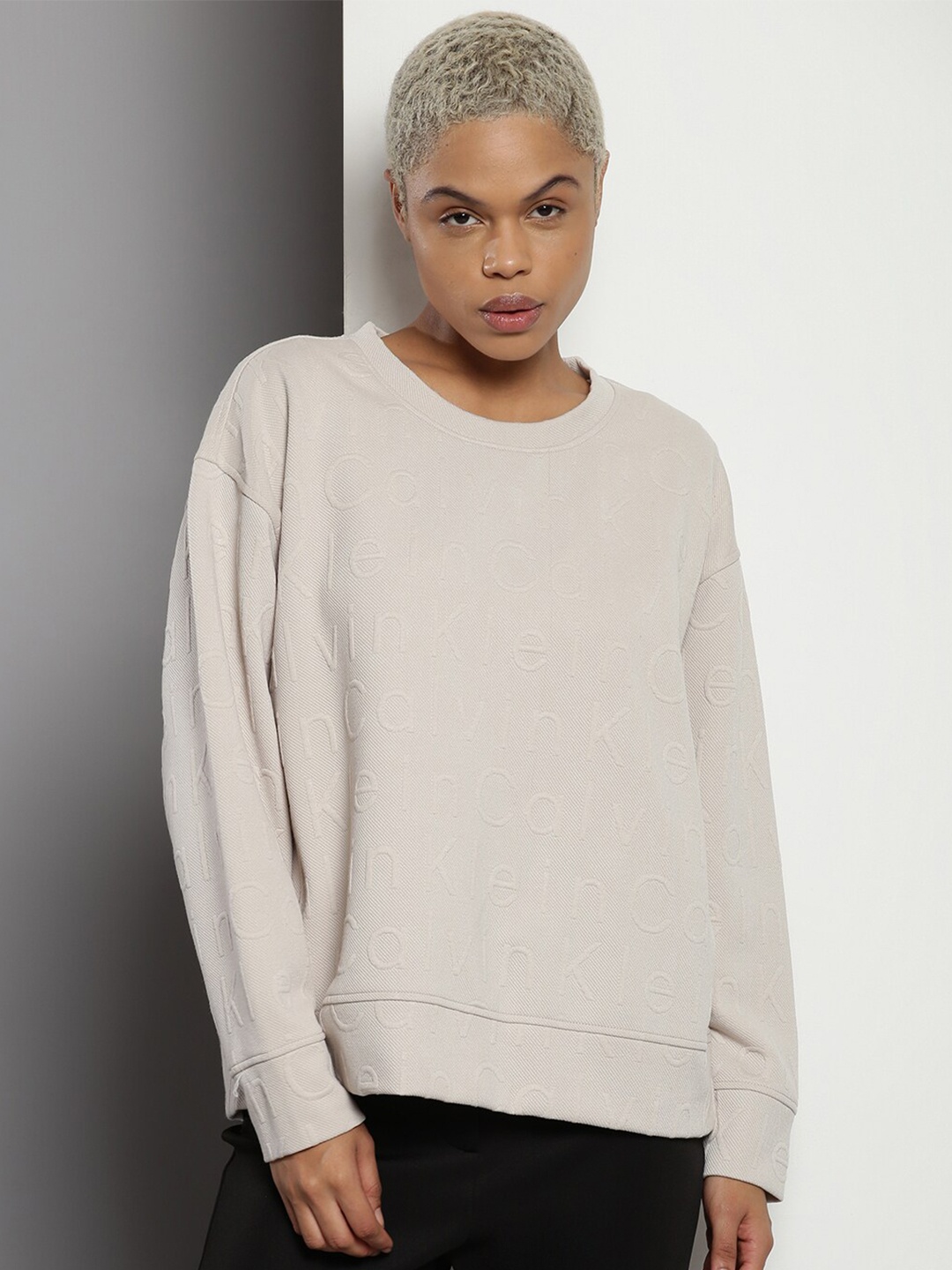 

Calvin Klein Drop Shoulder Sleeves T-shirt, Beige