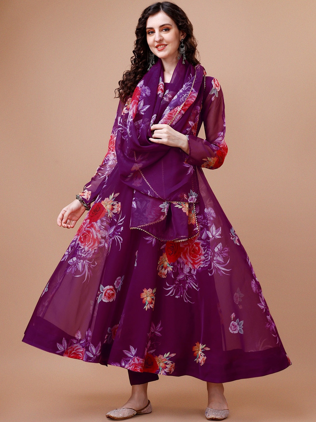 

HETVI CREATION Floral Printed Round Neck Long Sleeves Anarkali Kurta Set, Purple