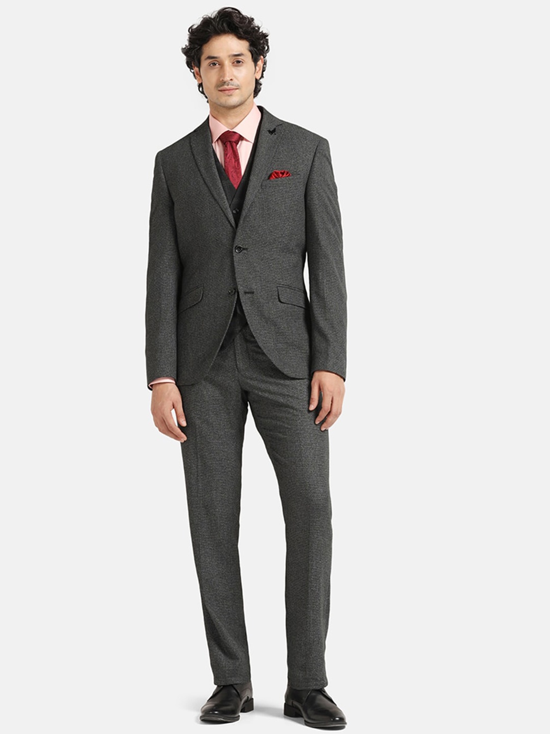 

Blackberrys Textured Slim-Fit Single-Breasted Five-Piece Formal Suit, Grey