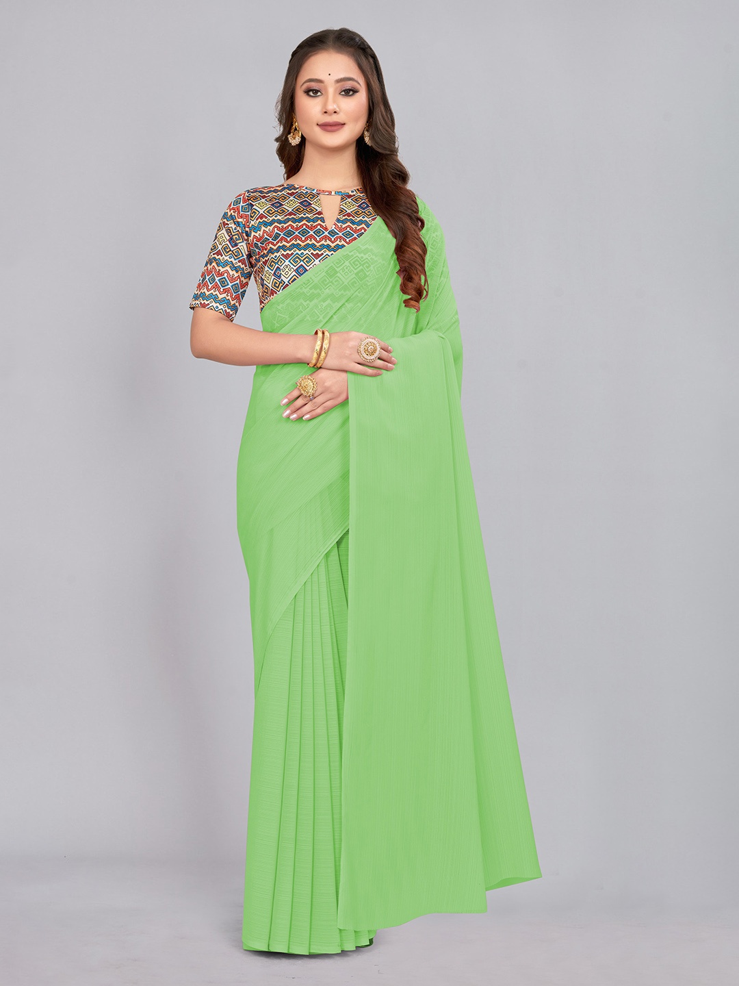 

CastilloFab Pure Chiffon Saree, Green