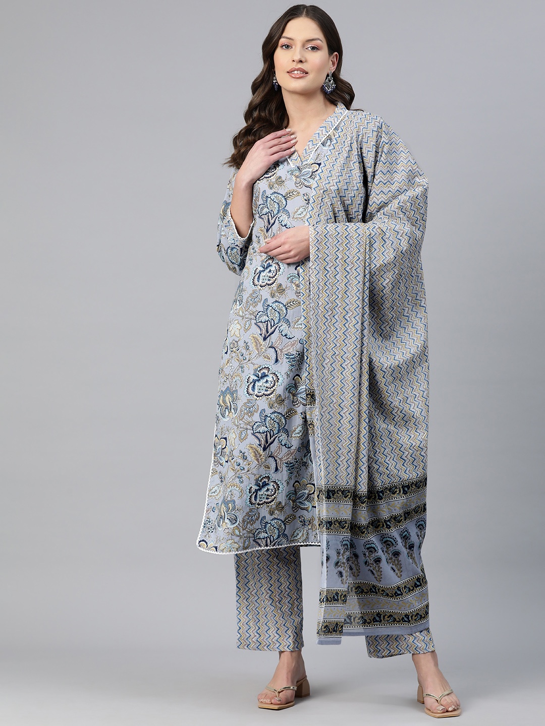

Readiprint Floral Printed Sequinned Pure Cotton Kurta with Trousers & Dupatta, Grey