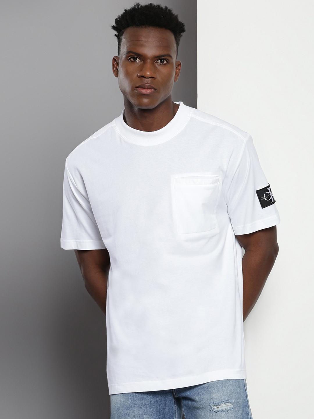 

Calvin Klein Jeans Round Neck Relaxed Fit Pure Cotton T-shirt, White