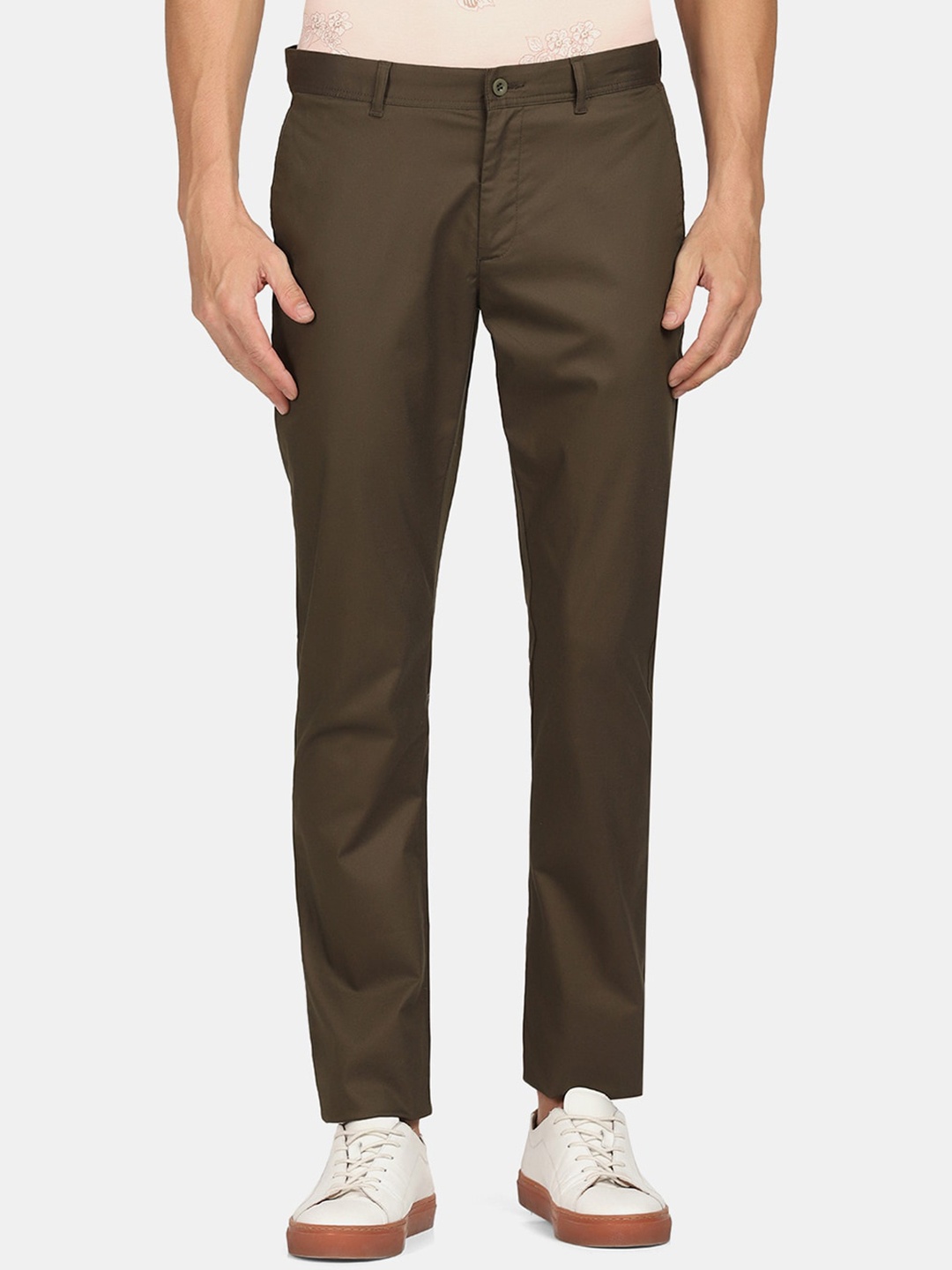 

Blackberrys TechPro Men Olive Casual Trouser, Green