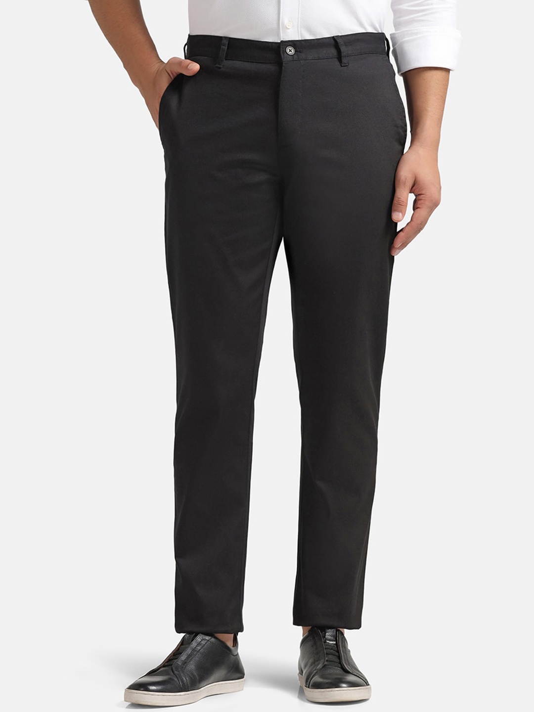 

Blackberrys Men Cotton Mid-Rise Flat-Front Slim Fit Trouser, Black