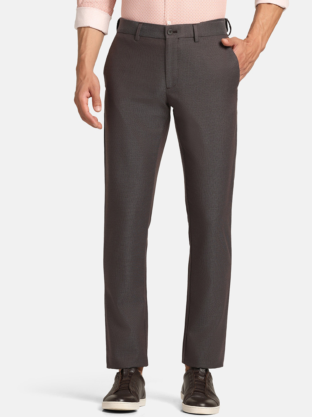 

Blackberrys Men Slim Fit Trousers, Brown