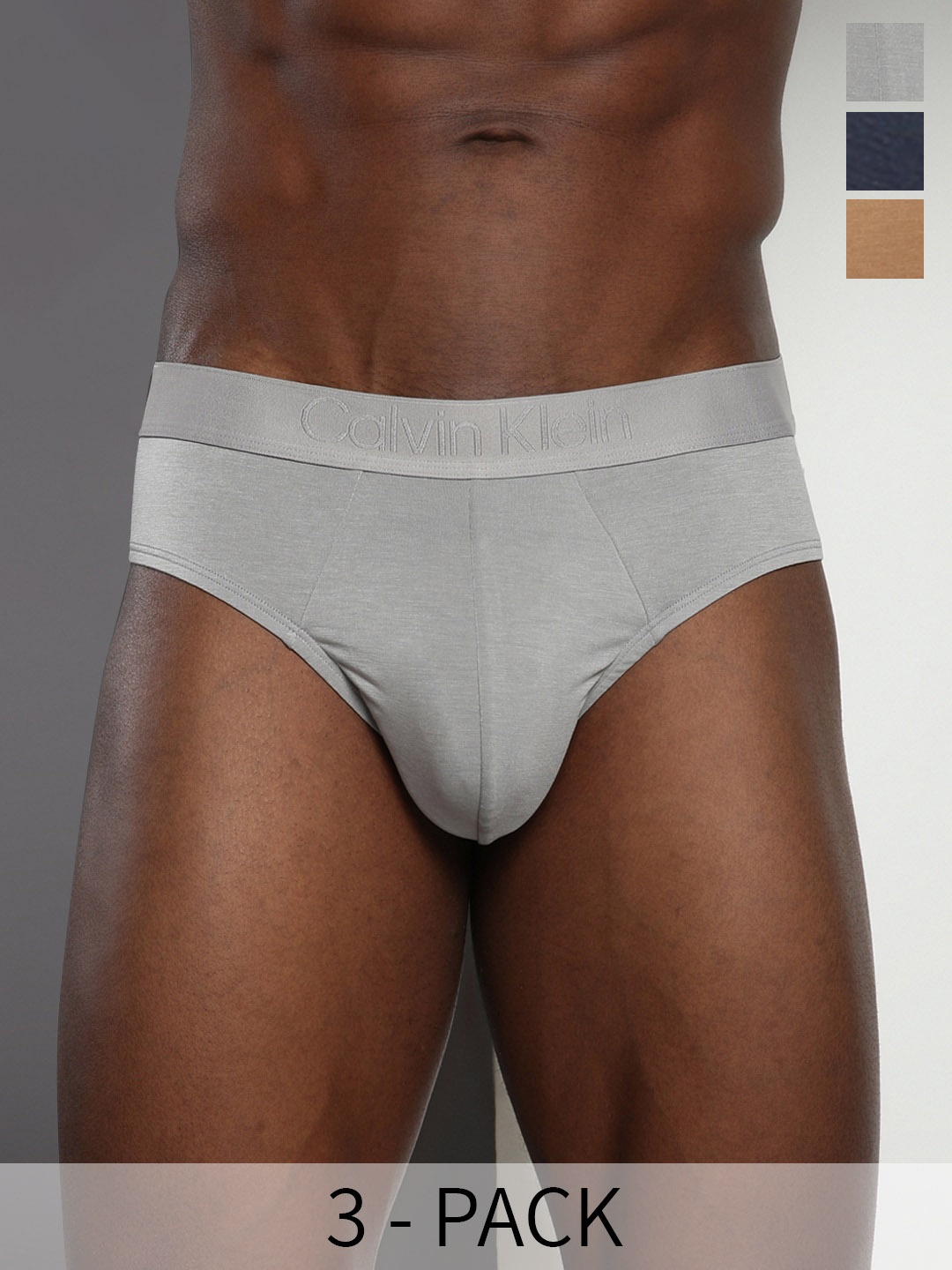 

Calvin Klein Men Pack of 3 Mid-Rise Briefs NB3650MGW, Grey