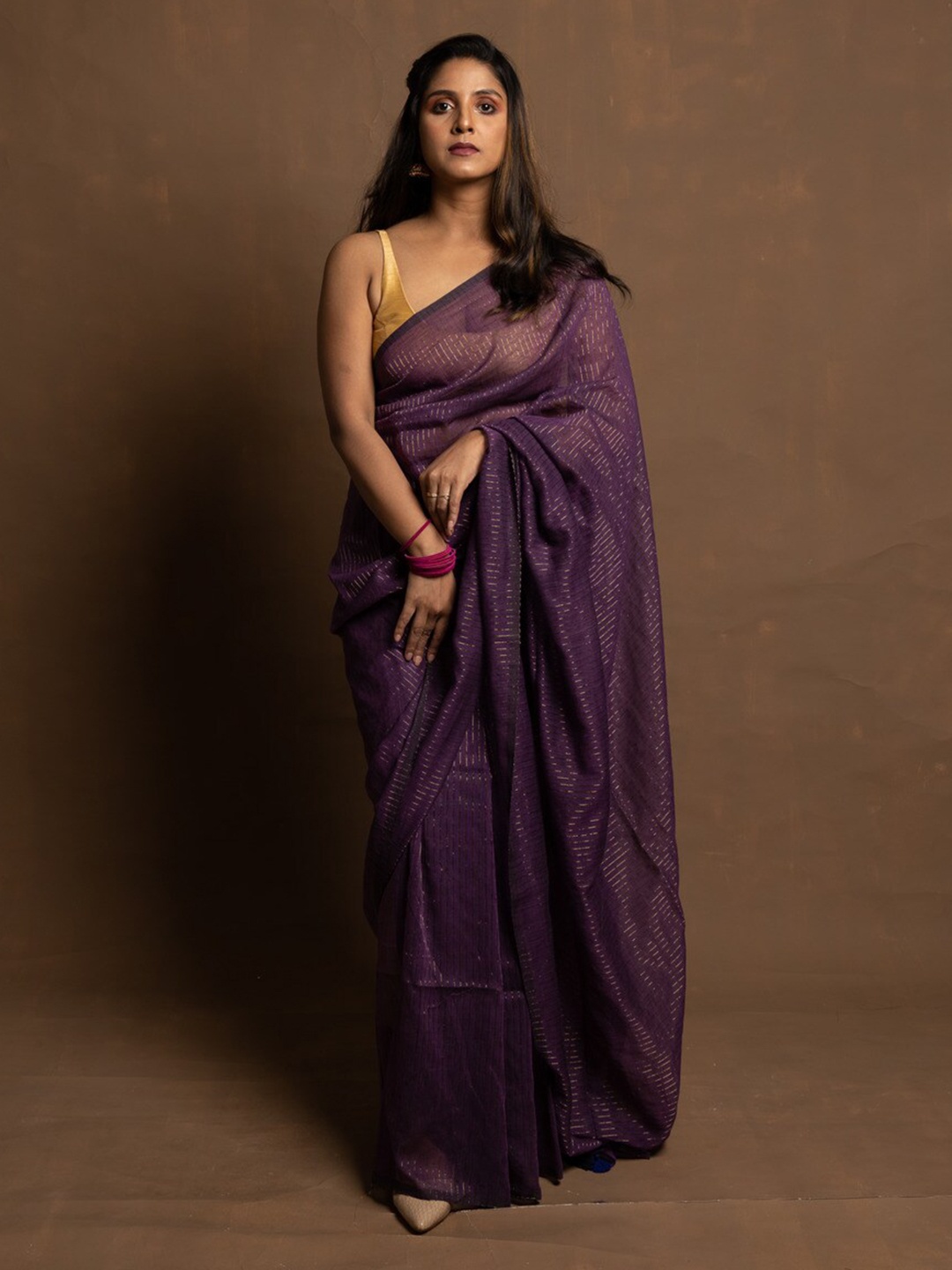 

HUTS AND LOOMS Striped Zari Pure Cotton Saree, Purple